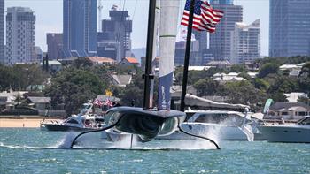 Prada Cup: Day 2: Course C - D options