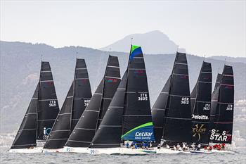 Shifty winds keep Nations Trophy crews on toes