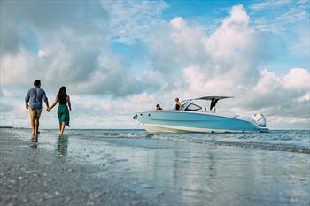 Beneteau unveils the new Flyer 30